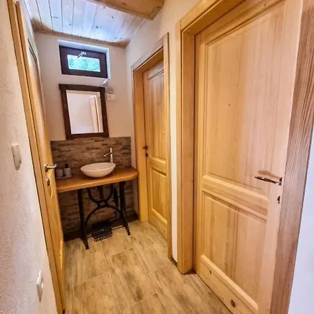 Alpstuga Bright & Cosy Cottage Pred Peklom Borovnica